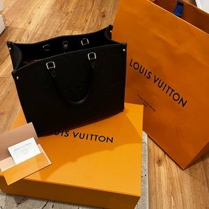 Louis Vuitton On The Go Medium leather tote